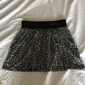 Leopard print mini skirt